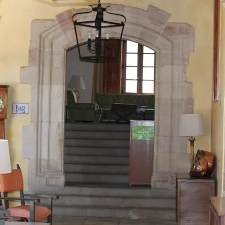 Hotel De 4*