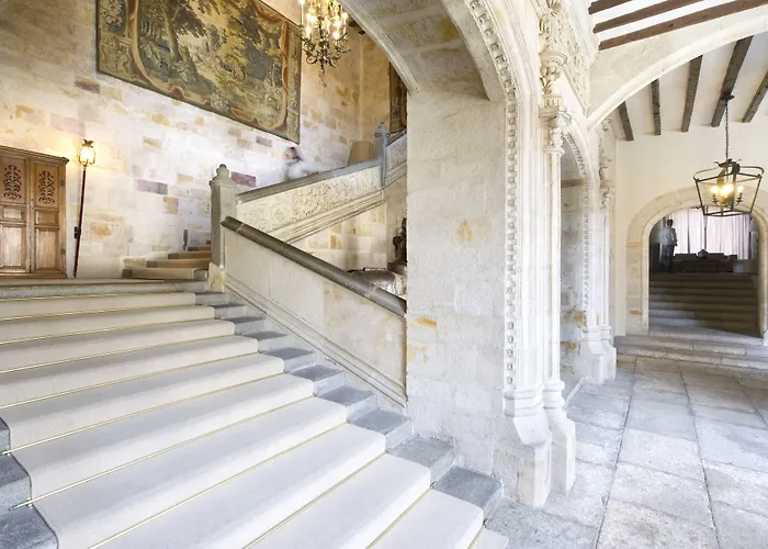 호텔 파라도르 데 자모라