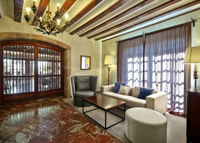 파라도르 데 자모라 4*