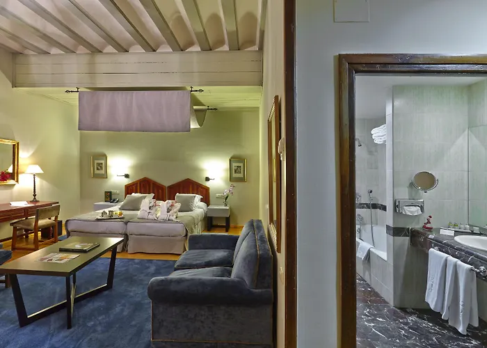 호텔 파라도르 데 자모라