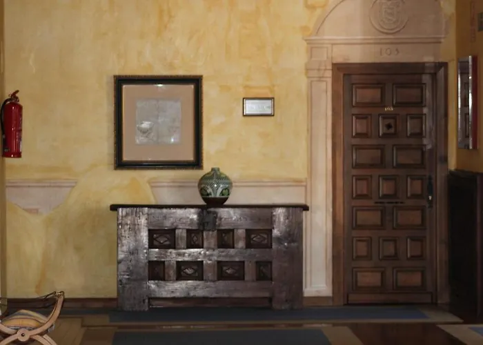 파라도르 데 자모라 사모라