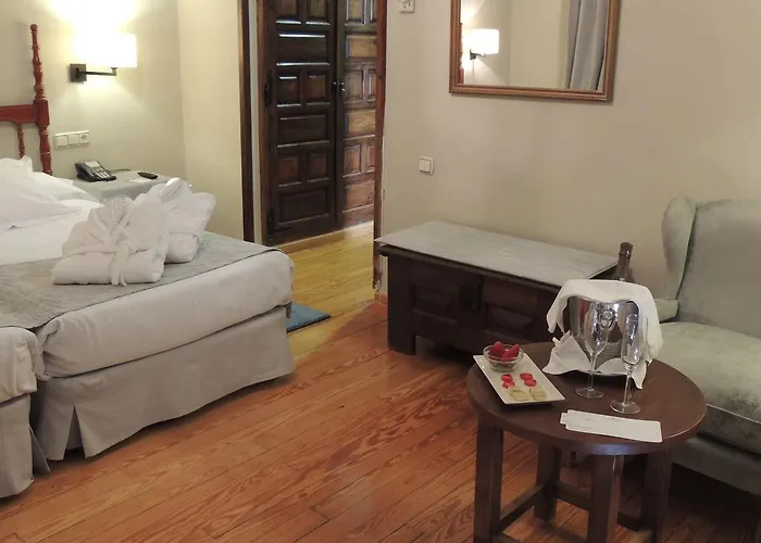 파라도르 데 자모라 사모라